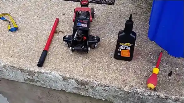 How to Add Jack Oil to a Floor Jack