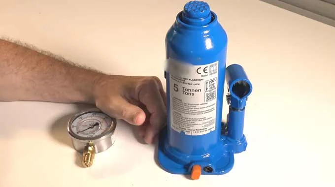 How to Add a Pressure Gauge to a Bottle Jack