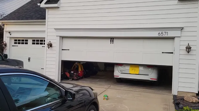 Can You Lift Garage Door From Outside