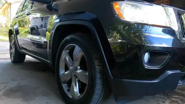 What Are the Reasons to Lift a Jeep Grand Cherokee with Air Suspension