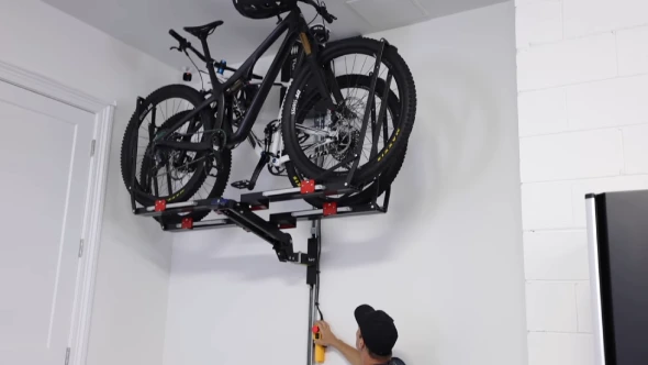 What are the Bike Lift Storage Solutions for Hanging a Bicycle in a Garage